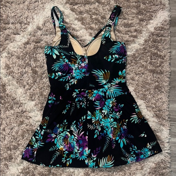 Maxine Of Hollywood Floral Tummy Support One Piece Swimsuit Dress Romper - Picture 10 of 11